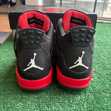 Load image into Gallery viewer, Jordan Red Thunder 4s Size 9
