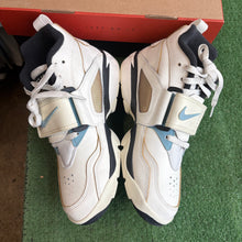 Load image into Gallery viewer, Nike Must Be The Money Air Diamond Turfs Size 8.5
