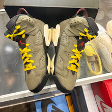 Load image into Gallery viewer, Jordan Travis Scott 6s Size 8

