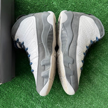 Load image into Gallery viewer, Jordan Flint 9s Size 9.5
