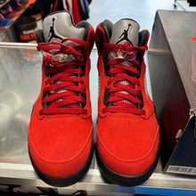 Load image into Gallery viewer, Jordan Raging Bull 5s Size 11
