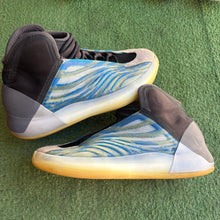 Load image into Gallery viewer, Adidas Yeezy Frozen Blue QNTMs Size 9.5
