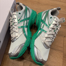 Load image into Gallery viewer, ASICS Hidden NY Dawn Gel-DS Trainer 14s Size 10
