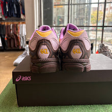 Load image into Gallery viewer, ASICS Pleasures Gel Nycs Size 12
