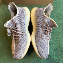 Load image into Gallery viewer, Adidas Yeezy Ash Pearl 350 V2s Size 9.5
