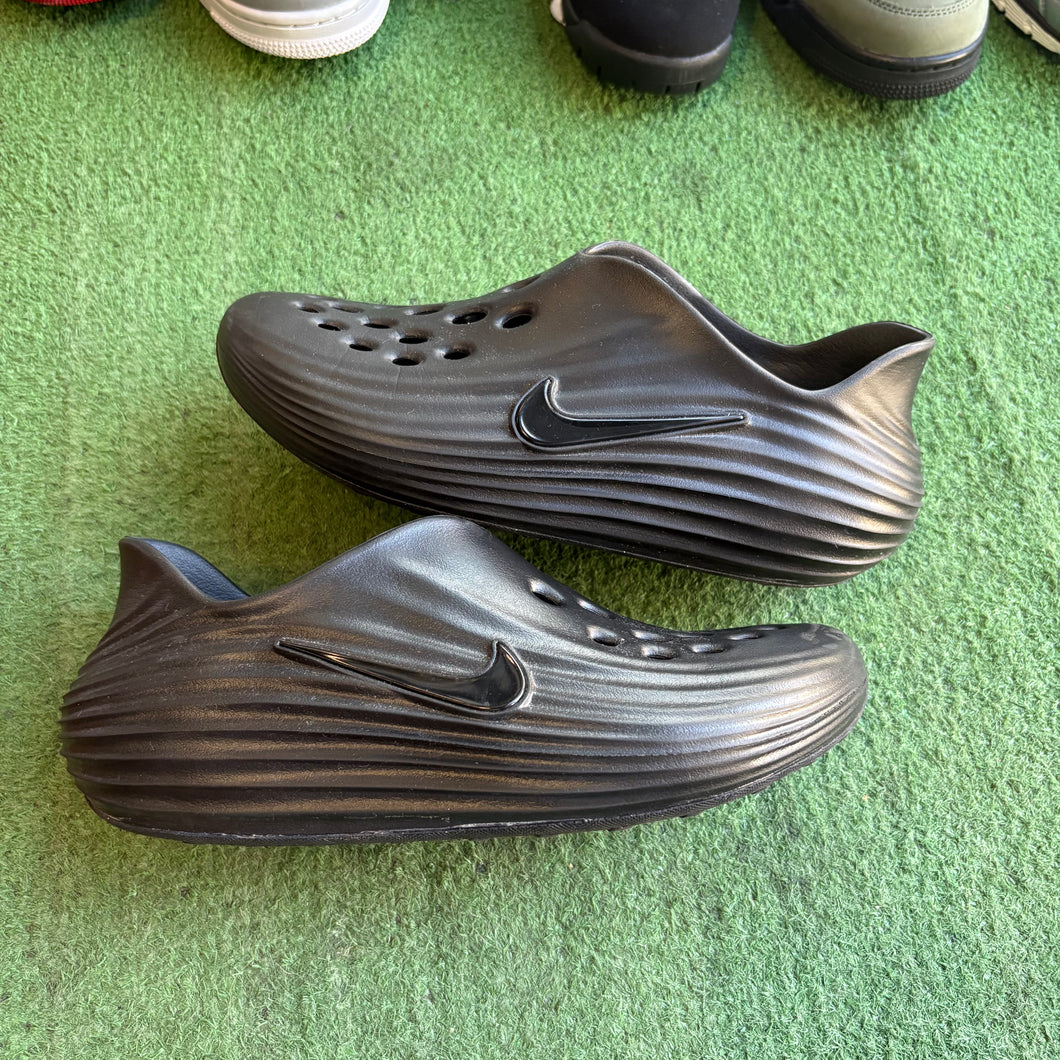 Nike ReactX Rejuven8 Size 9