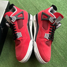 Load image into Gallery viewer, Jordan Toro 4s Size 14
