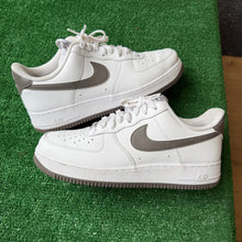 Load image into Gallery viewer, Nike Air Force 1s Size 10.5
