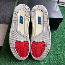 Load image into Gallery viewer, Jordan Rare Air 3s Size 11.5
