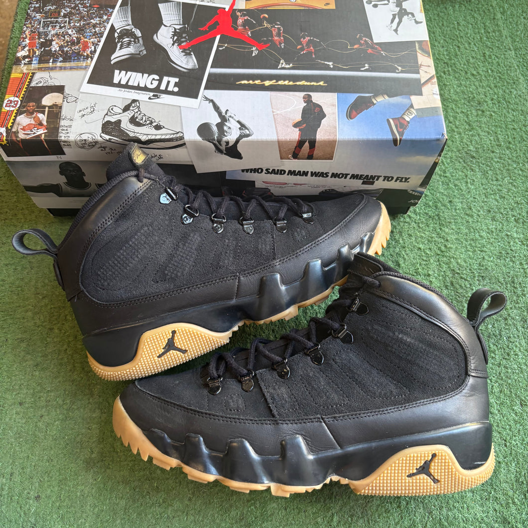 Jordan Black Light Gum 9s Size 9.5