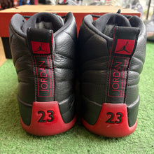 Load image into Gallery viewer, Jordan Flu Game 12s Size 9
