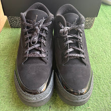 Load image into Gallery viewer, Jordan Black Cat 3s Size 10.5
