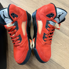 Load image into Gallery viewer, Jordan Dunk on Mars 5s Size 11.5W/10M
