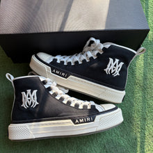 Load image into Gallery viewer, Amiri Highs Size 7
