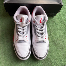 Load image into Gallery viewer, Jordan Fire Red 3s Size 12
