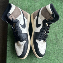 Load image into Gallery viewer, Jordan Mocha 1s Size 12
