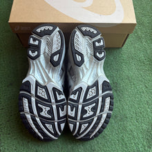Load image into Gallery viewer, ASICS Pure Silver Gel Kayano Legacys Size 9.5
