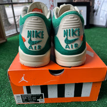 Load image into Gallery viewer, Jordan Nina Chanel Abney 3s Size 12.5W/11M
