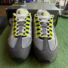 Load image into Gallery viewer, 2020 Nike Neon Air Max 95s Size 9
