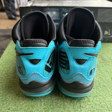 Load image into Gallery viewer, Nike LeBron All Star 7s Size 10
