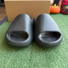 Load image into Gallery viewer, Adidas Yeezy Onyx Slides Size 5
