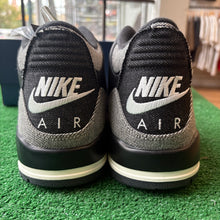 Load image into Gallery viewer, Jordan Black Levi’s 3s Size 12.5
