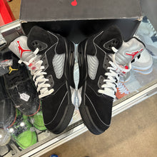 Load image into Gallery viewer, Jordan Reimagined Metallic 5s Size 8
