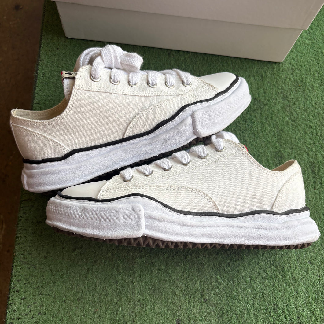 Maison Mihara Yashiro OG Sole White Petersons Size 42