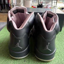 Load image into Gallery viewer, Jordan PSG 5s Size 13
