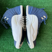 Load image into Gallery viewer, Jordan Indigo 12s Size 11
