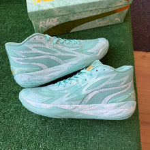 Load image into Gallery viewer, Puma Lunar New Year LaMelo Ball MB.02s Size 11
