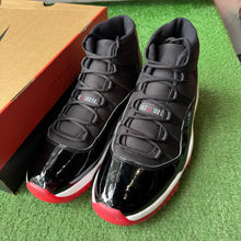 Load image into Gallery viewer, Jordan Bred 11s Size 12
