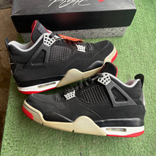 Load image into Gallery viewer, 2019 Jordan Bred 4s Size 9.5
