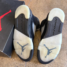 Load image into Gallery viewer, Jordan Reimagined Metallic 5s Size 6Y
