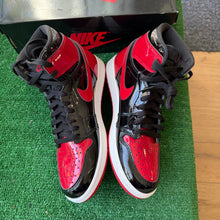 Load image into Gallery viewer, Jordan Patent Bred 1s Size 10
