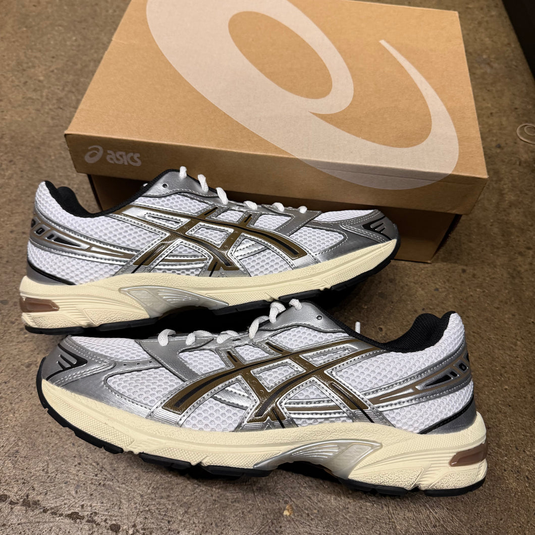 ASICS White Clay Canyon Gel 1130s Size 9.5
