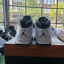 Load image into Gallery viewer, Jordan Steel 10 Size 10
