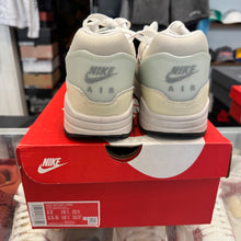 Load image into Gallery viewer, Nike Hangul Air Max 1s Size 12

