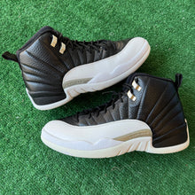 Load image into Gallery viewer, Jordan Playoff 12s Size 10
