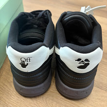 Load image into Gallery viewer, Off White Out Of Offices Size 45

