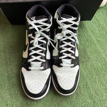 Load image into Gallery viewer, Nike SE All Star High Dunks Size 14
