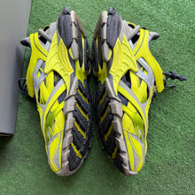 Load image into Gallery viewer, Balenciaga Track2s Size 47
