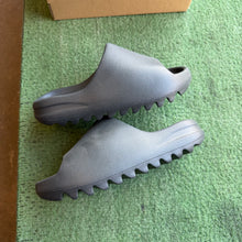 Load image into Gallery viewer, Adidas Yeezy Onyx Slides Size 5
