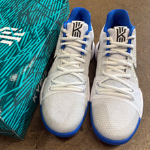 Load image into Gallery viewer, Nike Kyrie Hyper Cobalt Duke 3s Size 8
