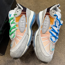 Load image into Gallery viewer, Nike Air Max La Mezcla 98s Size 11

