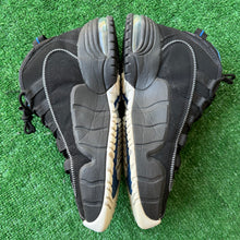Load image into Gallery viewer, Nike Orlando Air Max Penny 1s Size 9.5
