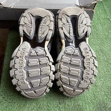 Load image into Gallery viewer, Balenciaga LED Tracks Size 41
