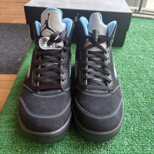 Load image into Gallery viewer, Jordan University Blue 5s Size 10
