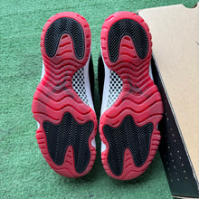 Load image into Gallery viewer, Jordan Bred 11s Size 10.5
