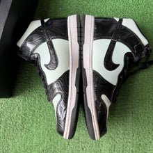 Load image into Gallery viewer, Nike All Star Dunk High Size 9.5
